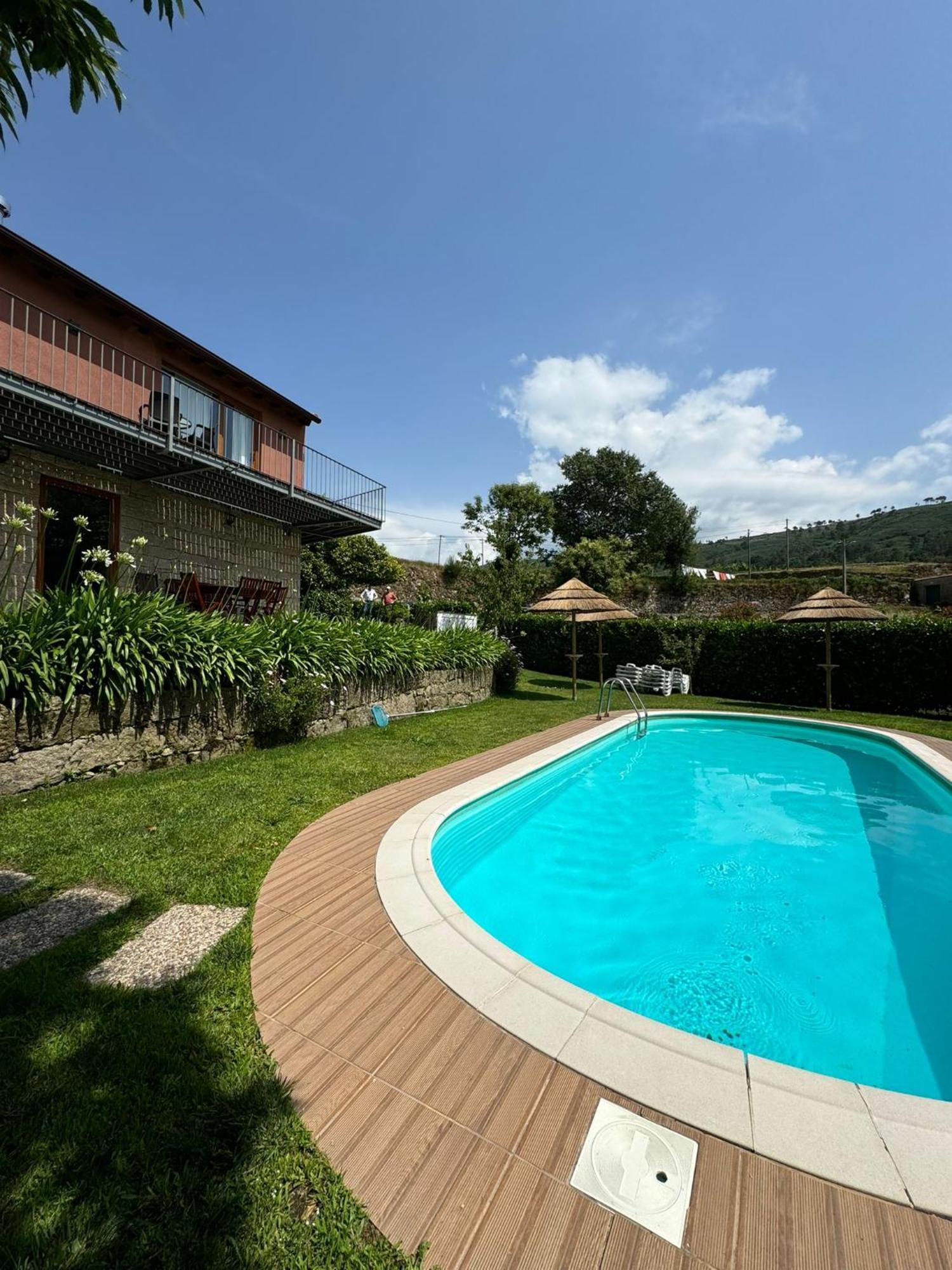 Casa Das Castanhas - Cinfaes, Viseu Екстериор снимка